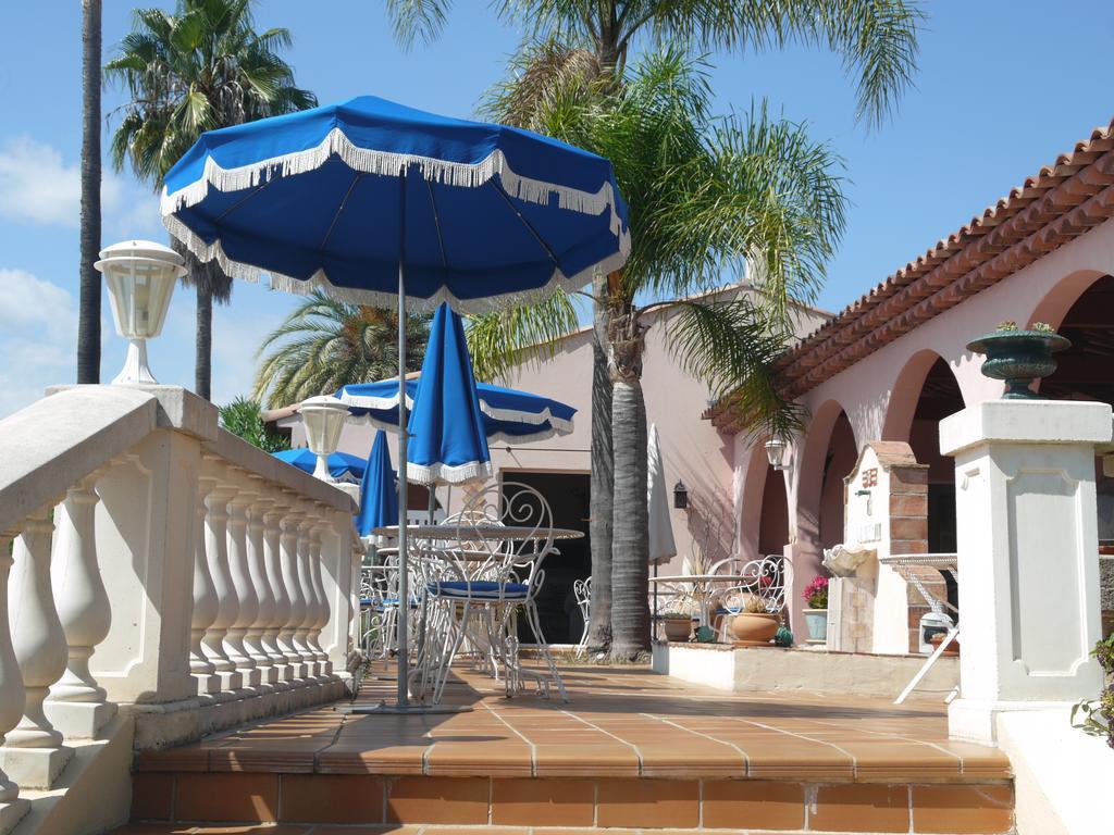 Hotel La Bastide De Biot Extérieur photo