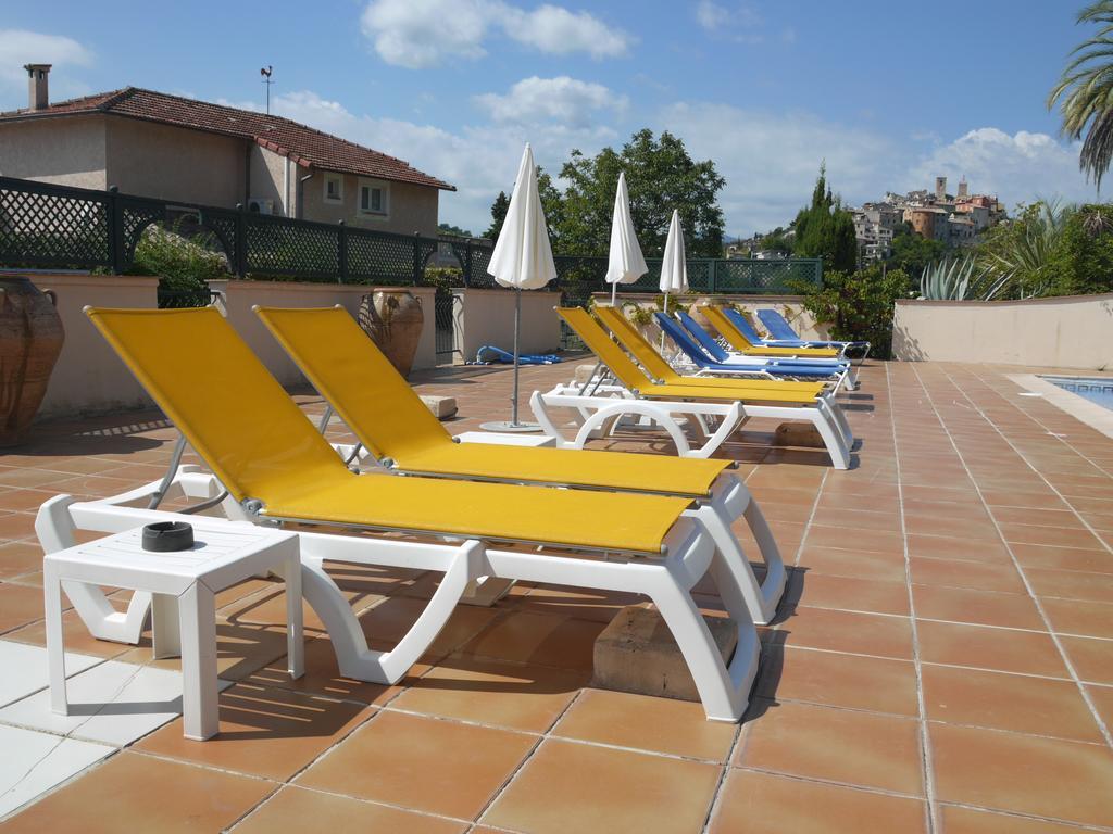 Hotel La Bastide De Biot Extérieur photo