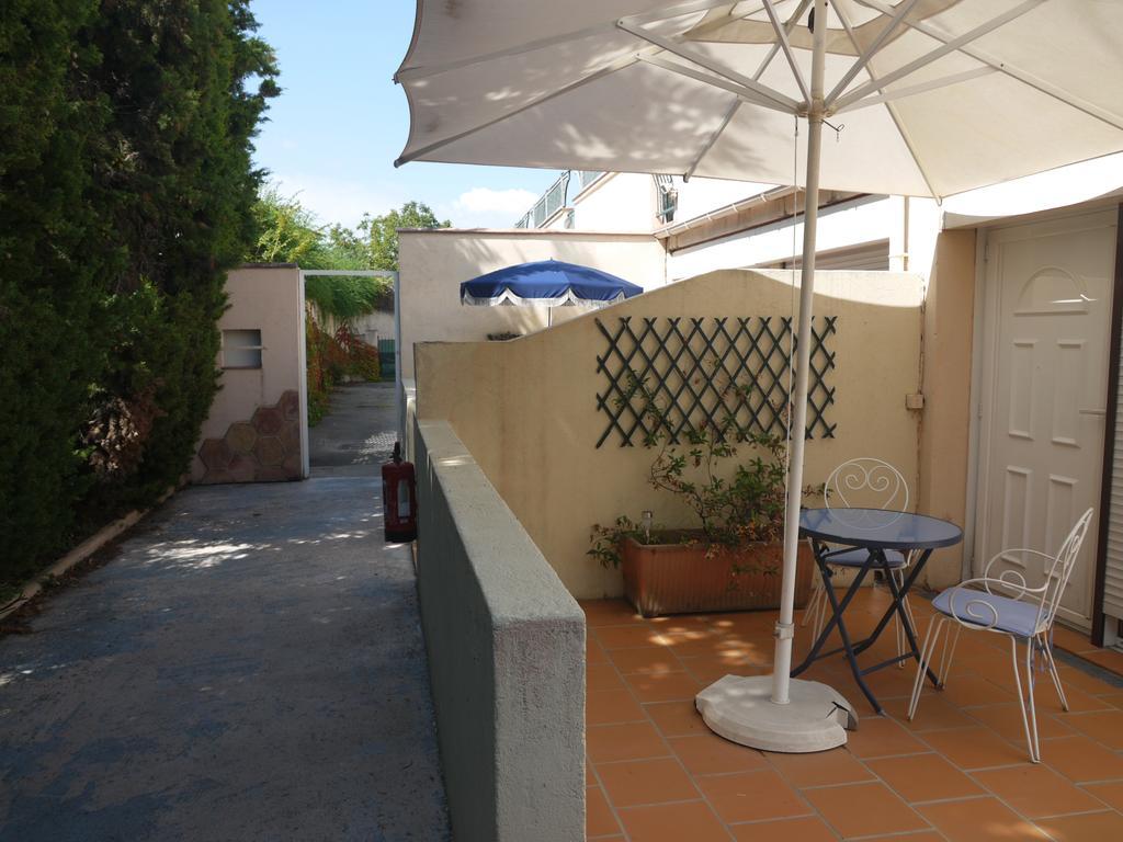 Hotel La Bastide De Biot Extérieur photo